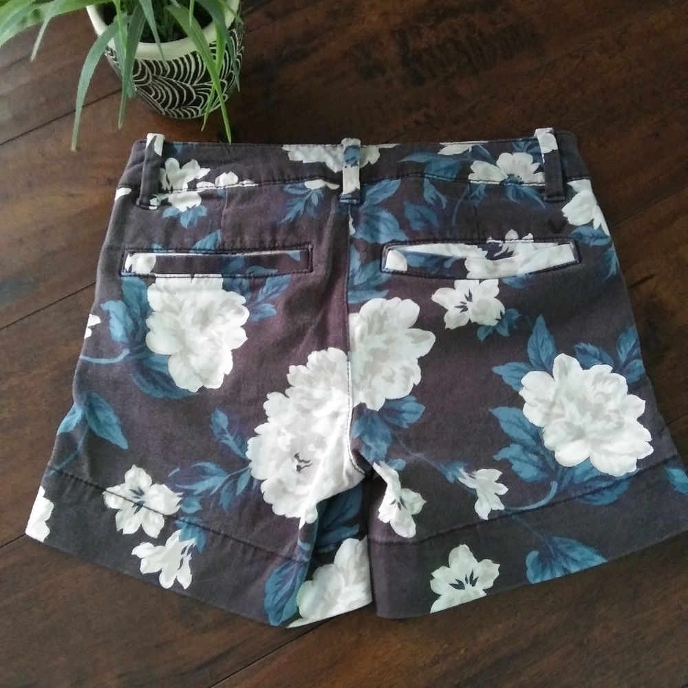 American eagle shorts size 4 bundle - Picture 3 of 11